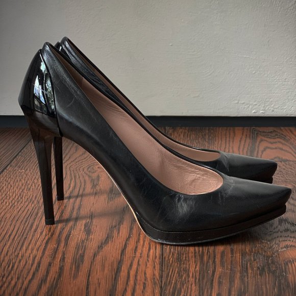 Herve Leger Albee Leather Pumps - Picture 9 of 10
